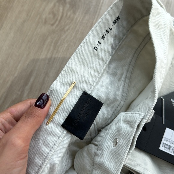 SAINT LAURENT SLIM-FIT JEANS
CHALK WHITE DENIM - Picture 4 of 8